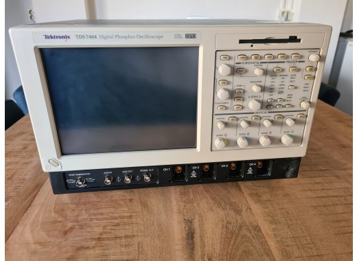 Gebruikte Tektronix TDS7404 - 4 GHz 20 GS/s met probes
