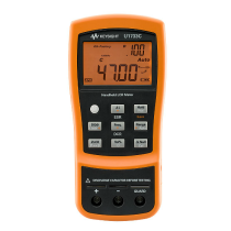 Keysight U1733C LCR meter