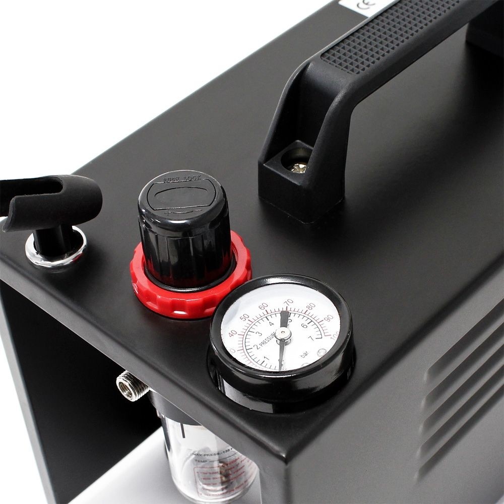 Silent compressor 20 l/min. 0-4 bar