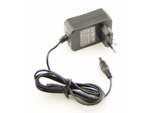 12 V 1 A adapter with DC jack