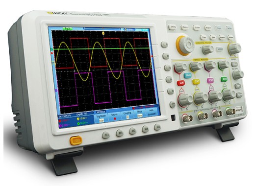 Nieuw: Owon TDS8204 (200 MHz) 4-kanaals