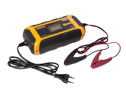 Chargeur automatique des batteries de 12 V / 8 A pour les batteries au plomb