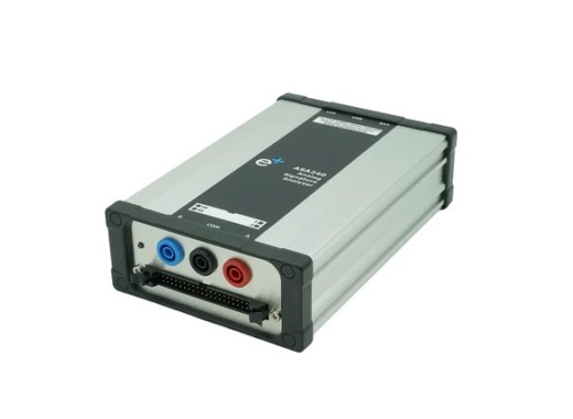 Analyseur de signature analogique ASA240