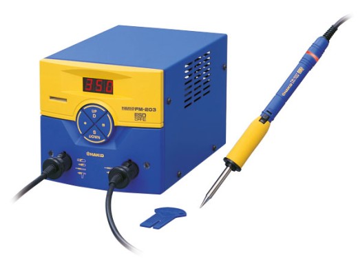 Hakko FM-203 soldering station with 1 soldering iron