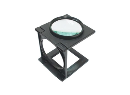 Table magnification glass