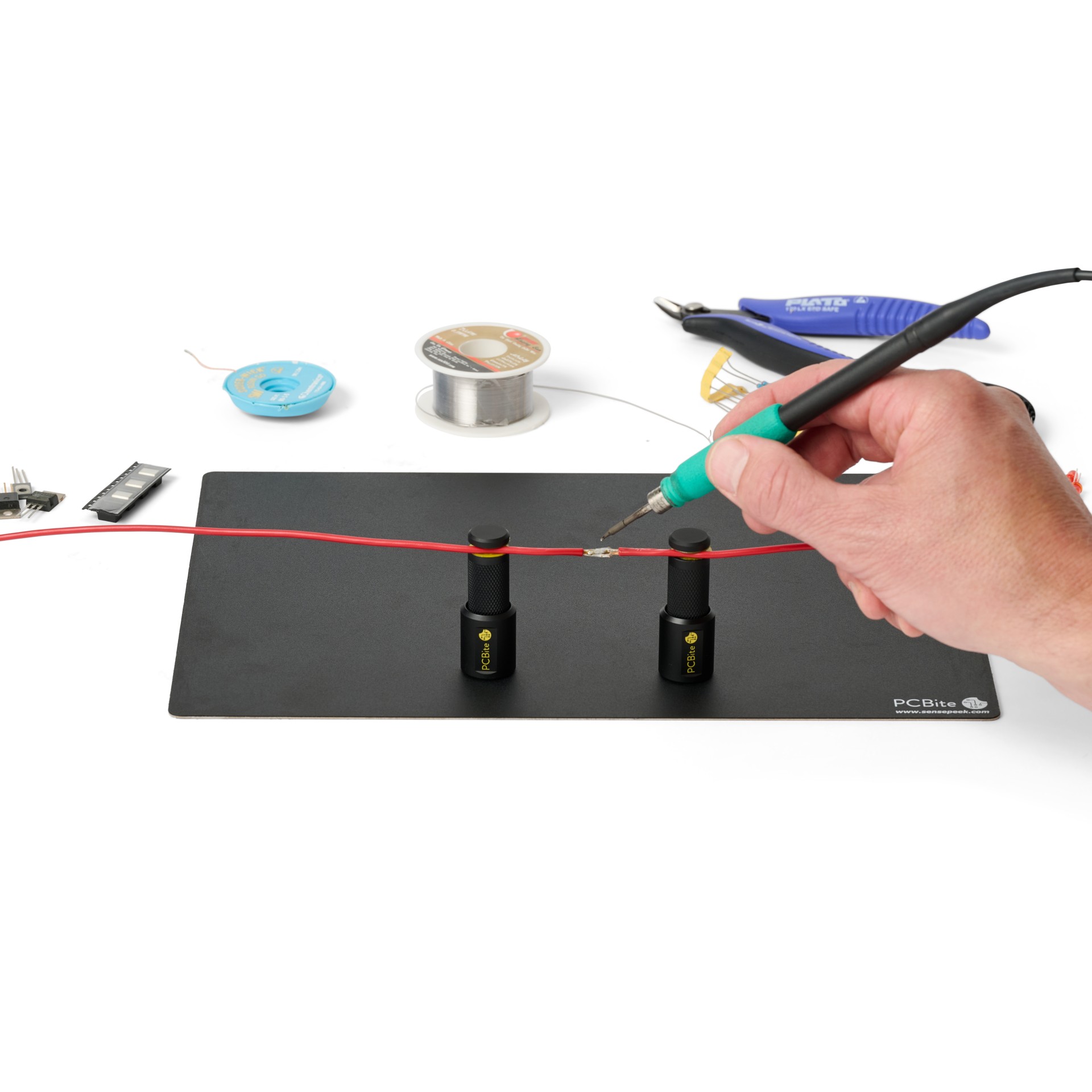 Ensemble PCBite 7028 de Sensepeek avec x4 sondes SP10 et cordons de mesure